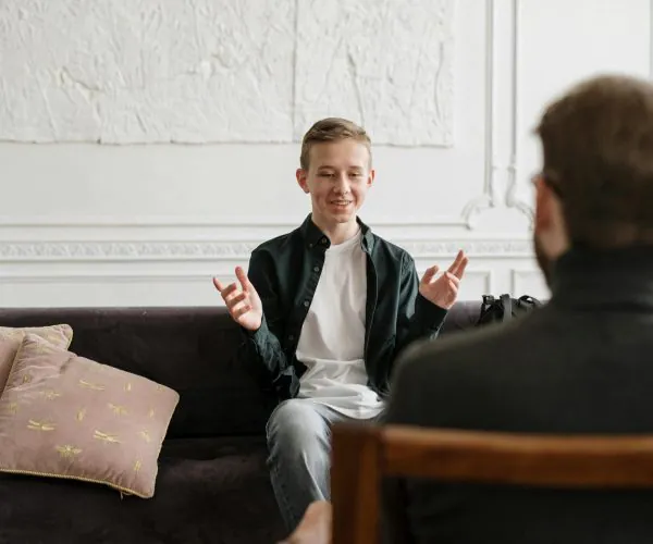 pexels-cottonbro-4100665